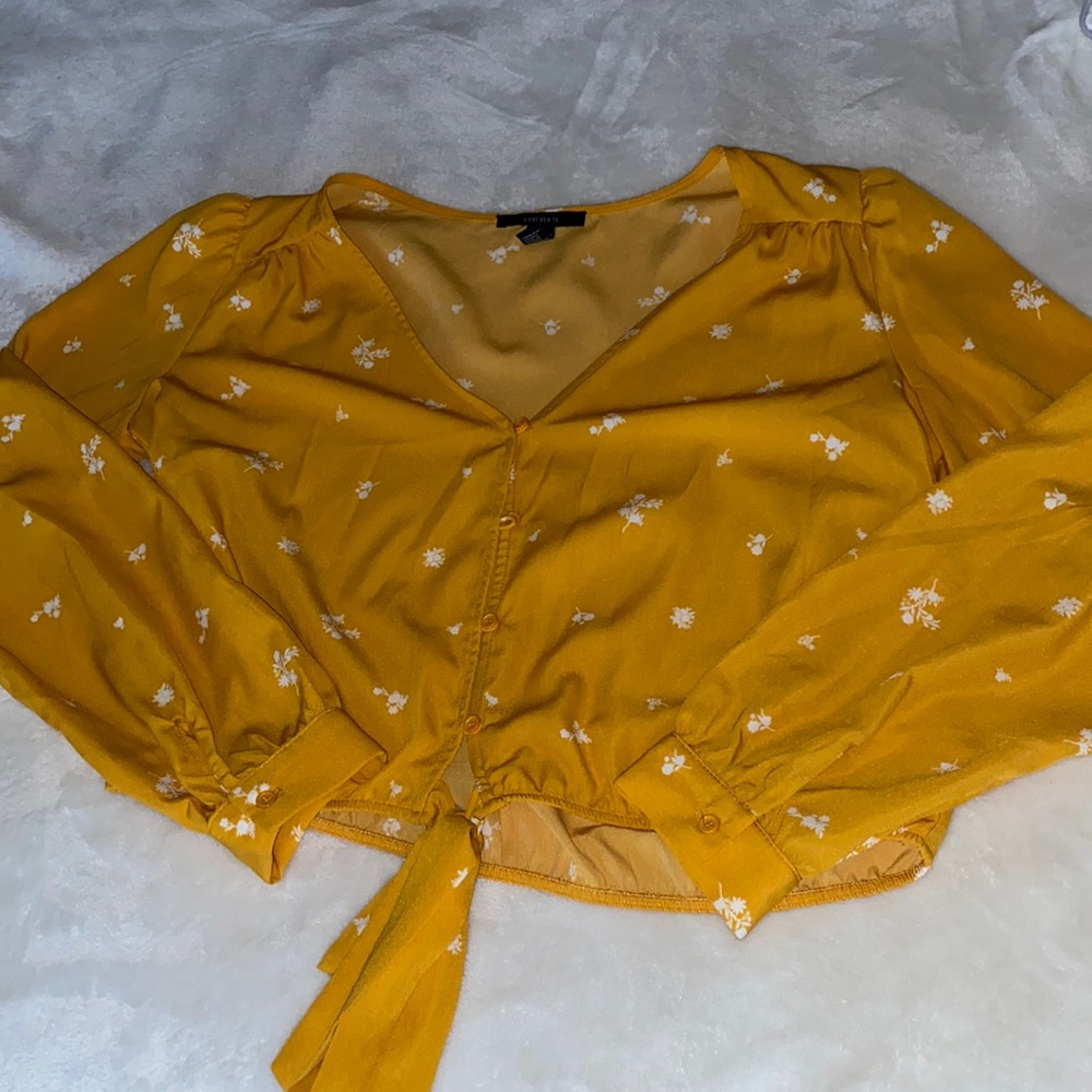 LONG SLEEVE CROPPED BLOUSE